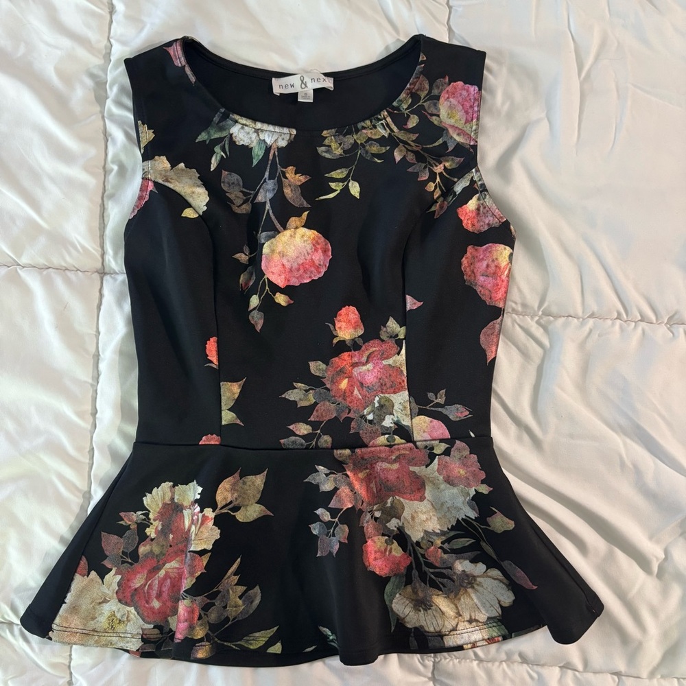 New & New Black Floral Peplum Camisole - Pink & Cream Roses